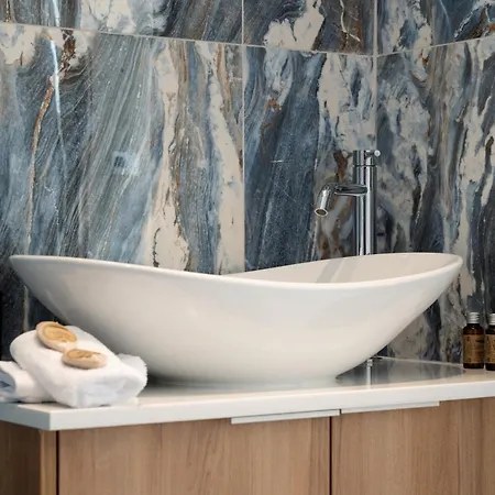 Villa Irini's Mikros Gialos